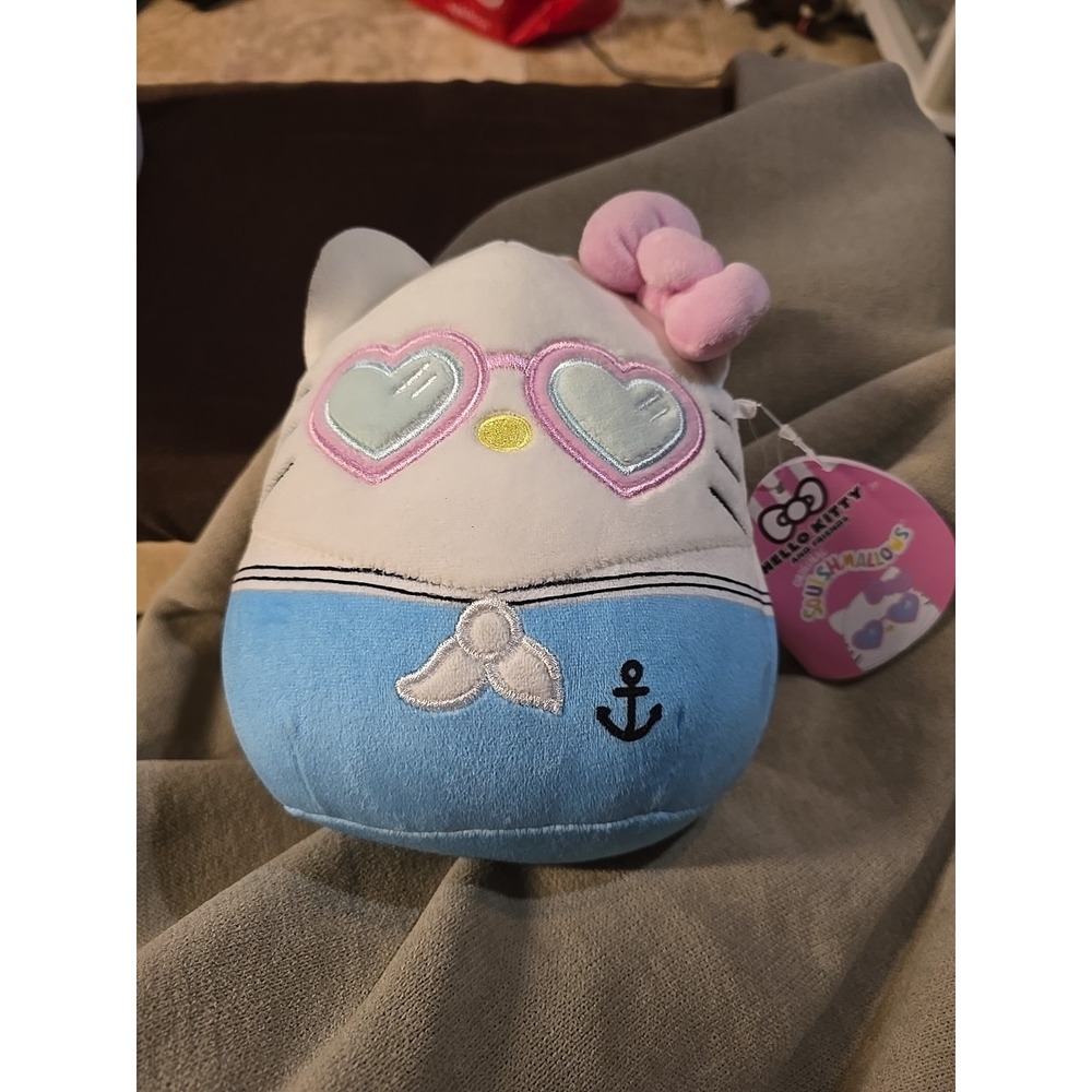 Squishmallows Sanrio 6.5" HELLO KITTY 2022 Limited Ed Heart Summer Sailor NWT
